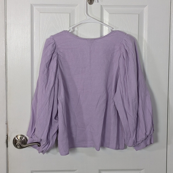 Lilac 100% Cotton Puffy Sleeves V-Neck Blouse from a new day Size Large - Picture 5 of 7